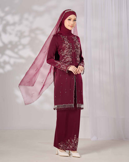 MINOR DEFECT MAHIRA KURUNG (BURGUNDY)