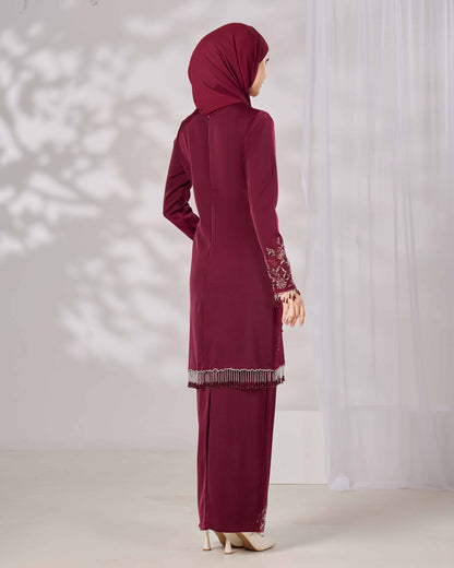 MINOR DEFECT MAHIRA KURUNG (BURGUNDY)