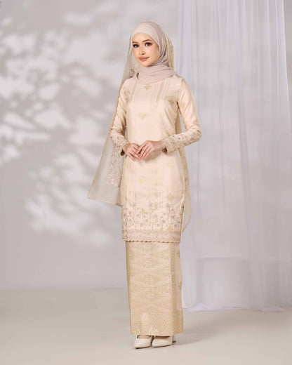 MINOR DEFECT DAHLIA KURUNG (CHAMPAGNE)