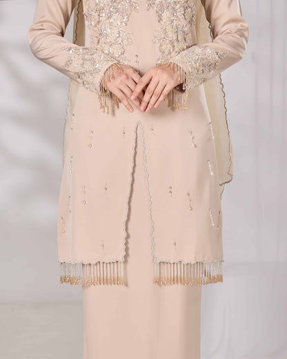 MINOR DEFECT MAHIRA KURUNG (CHAMPAGNE)