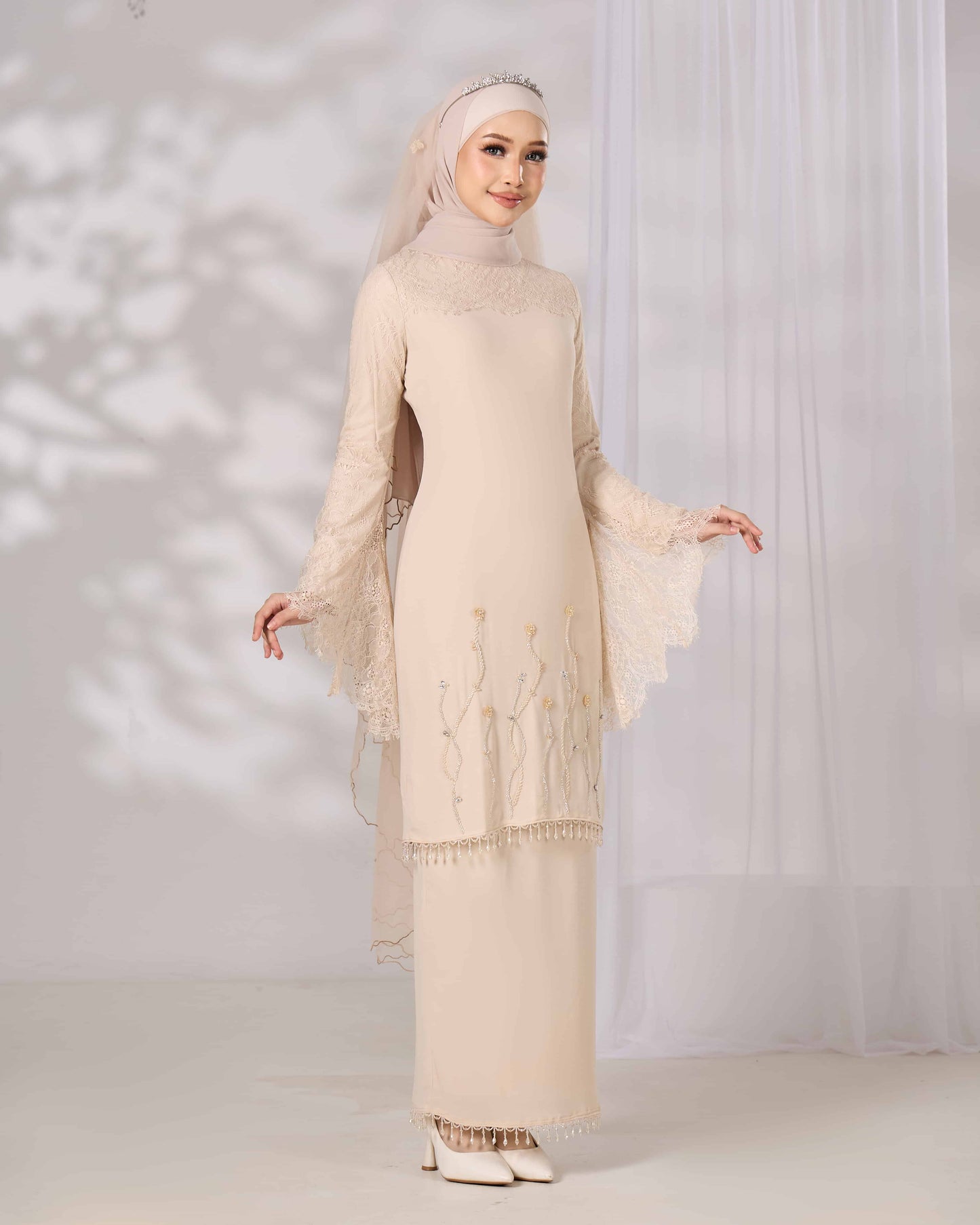HELIANA KURUNG (CHAMPAGNE)
