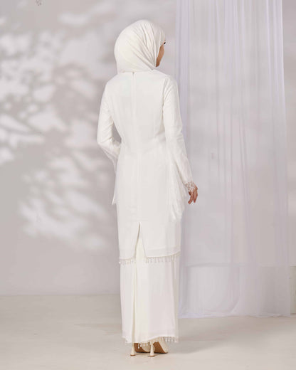 MINOR DEFECT HELIANA KURUNG (OFF WHITE)