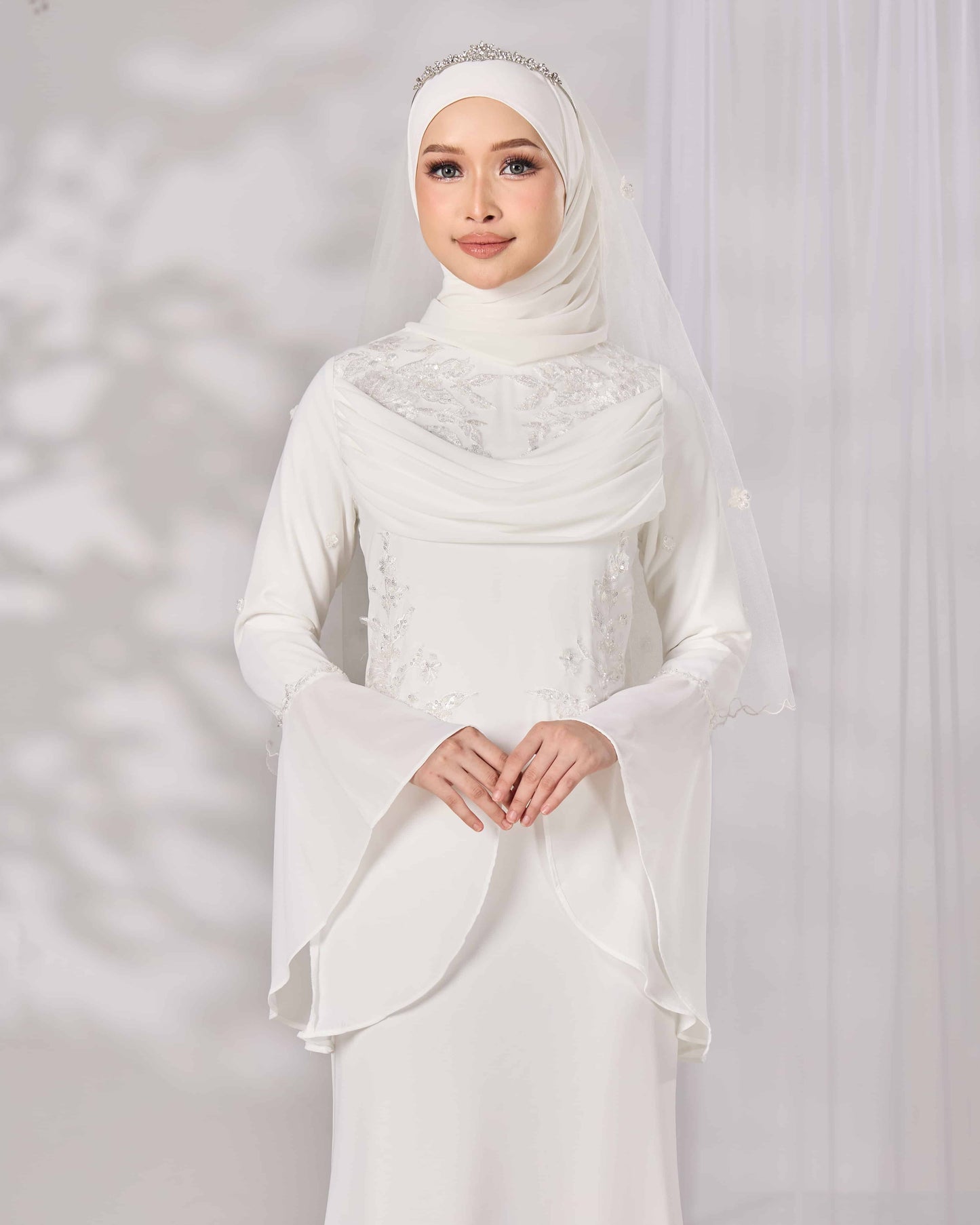 ARISSA DRESS (OFF WHITE)