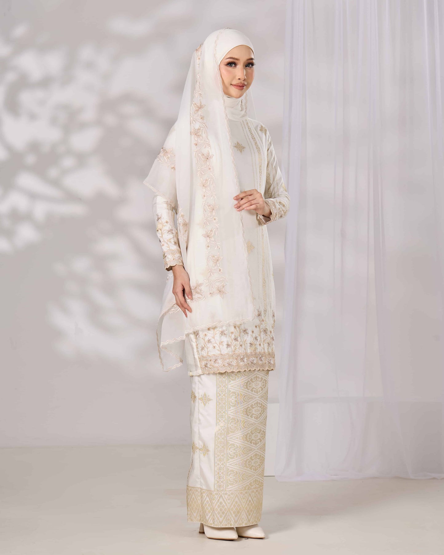 MINOR DEFECT DAHLIA KURUNG (OFF WHITE)