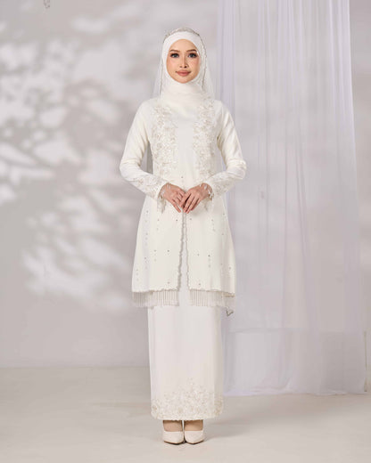 MINOR DEFECT MAHIRA KURUNG (OFF WHITE)