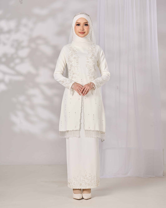 MINOR DEFECT MAHIRA KURUNG (OFF WHITE)