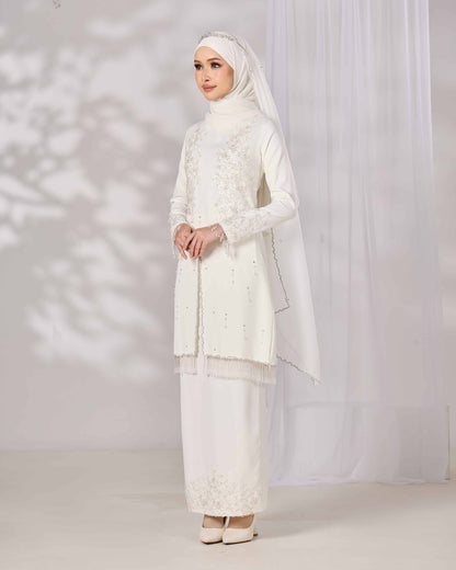 MINOR DEFECT MAHIRA KURUNG (OFF WHITE)