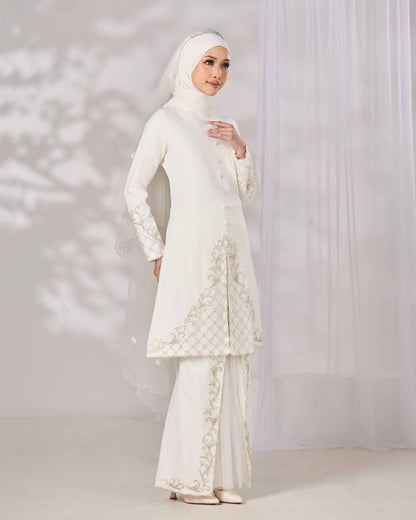 MINOR DEFECT CEMPAKA KURUNG (OFF WHITE)