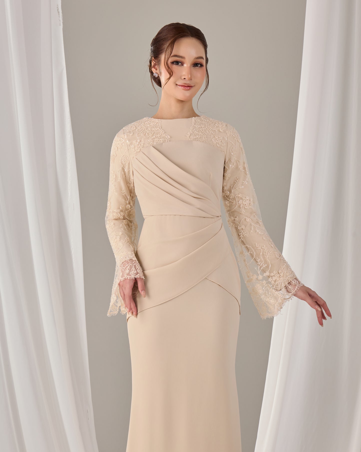 NARISSA DRESS (CHAMPAGNE)