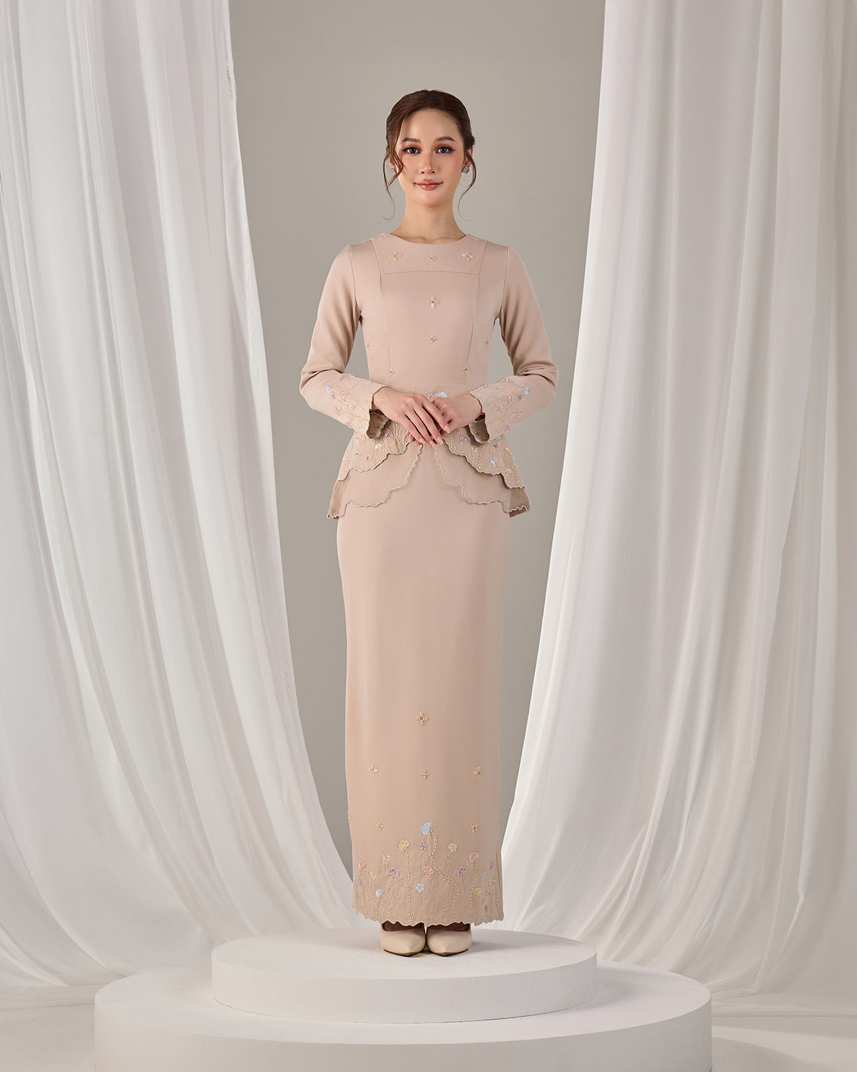 MINOR DEFECT NAYARA KURUNG (CHAMPAGNE)