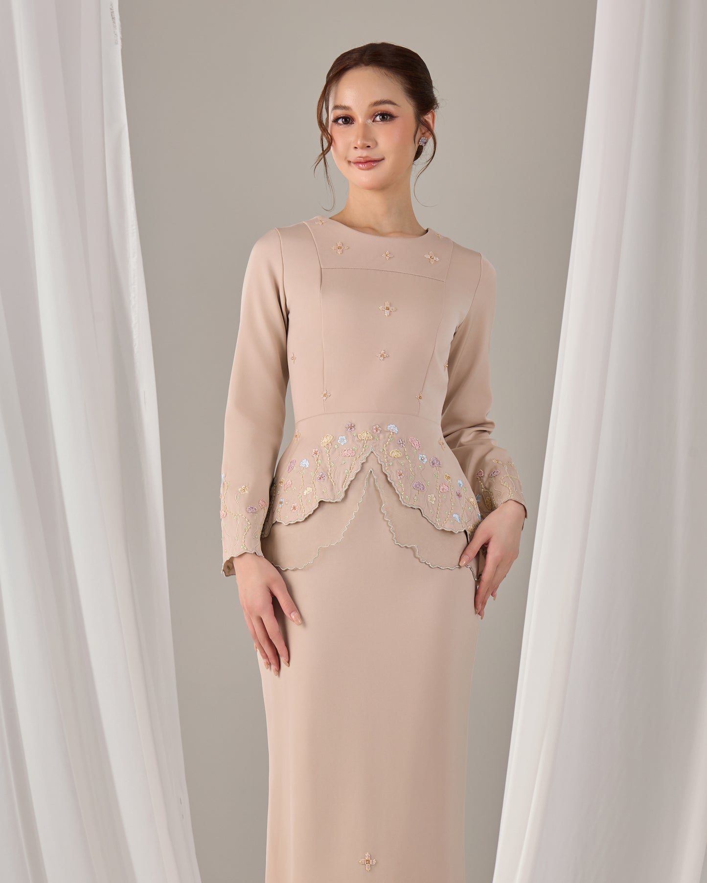 NAYARA KURUNG (CHAMPAGNE)