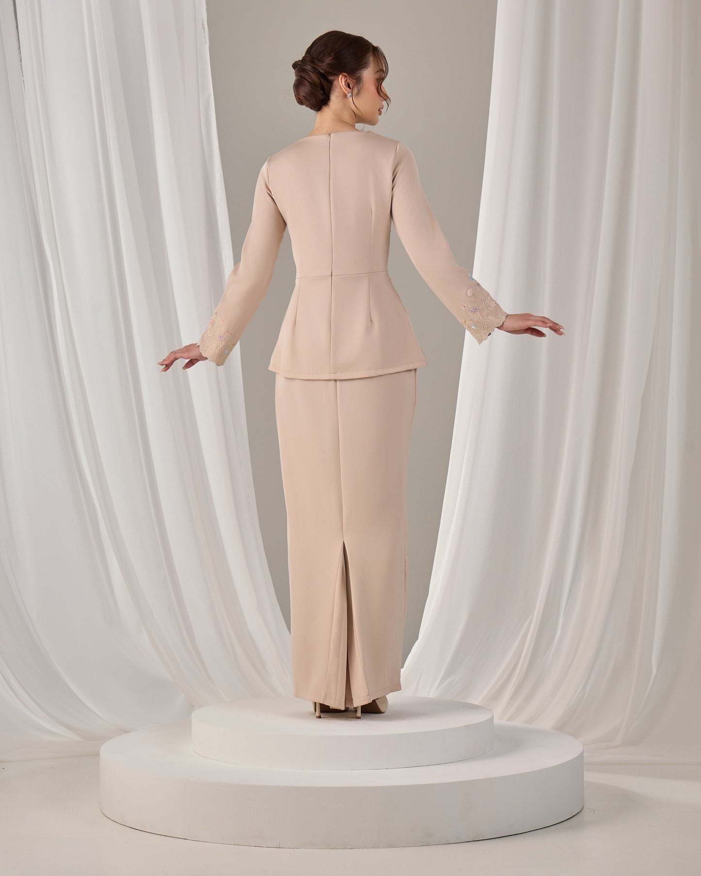 MINOR DEFECT NAYARA KURUNG (CHAMPAGNE)