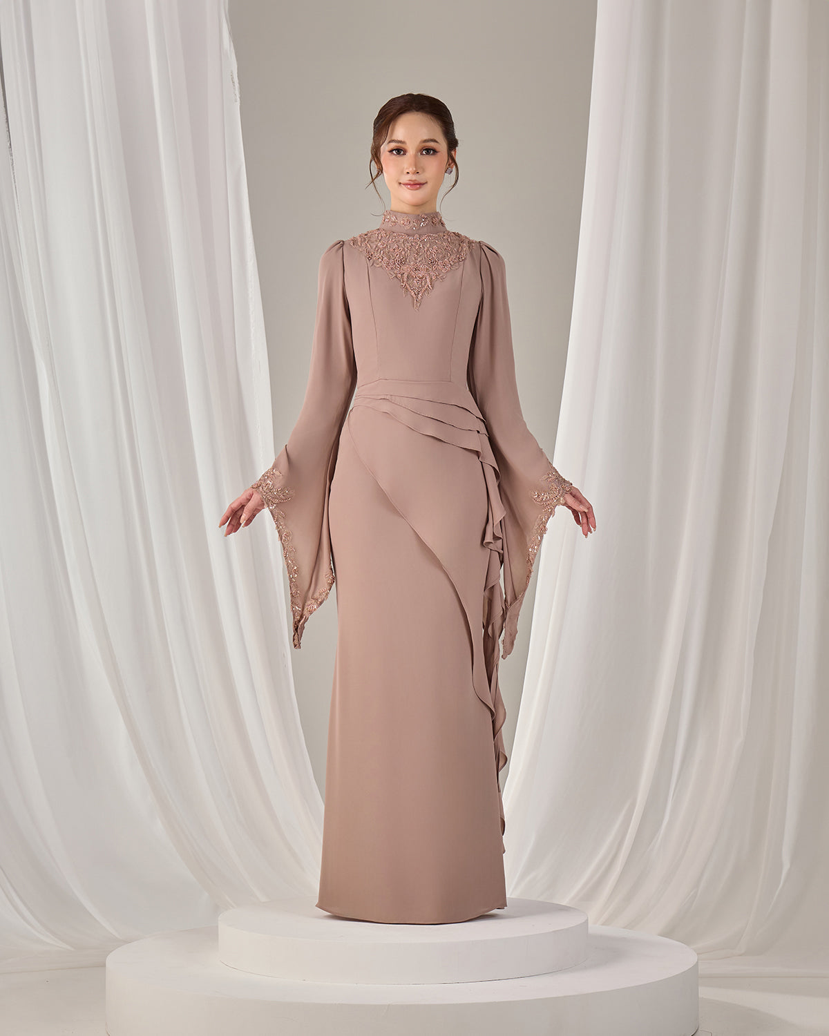 MINOR DEFECT AVELIA DRESS (KHAKI)