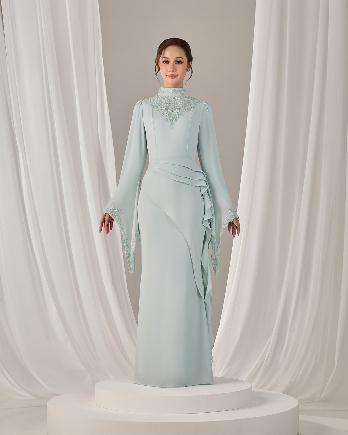 AVELIA DRESS (MINT GREEN)