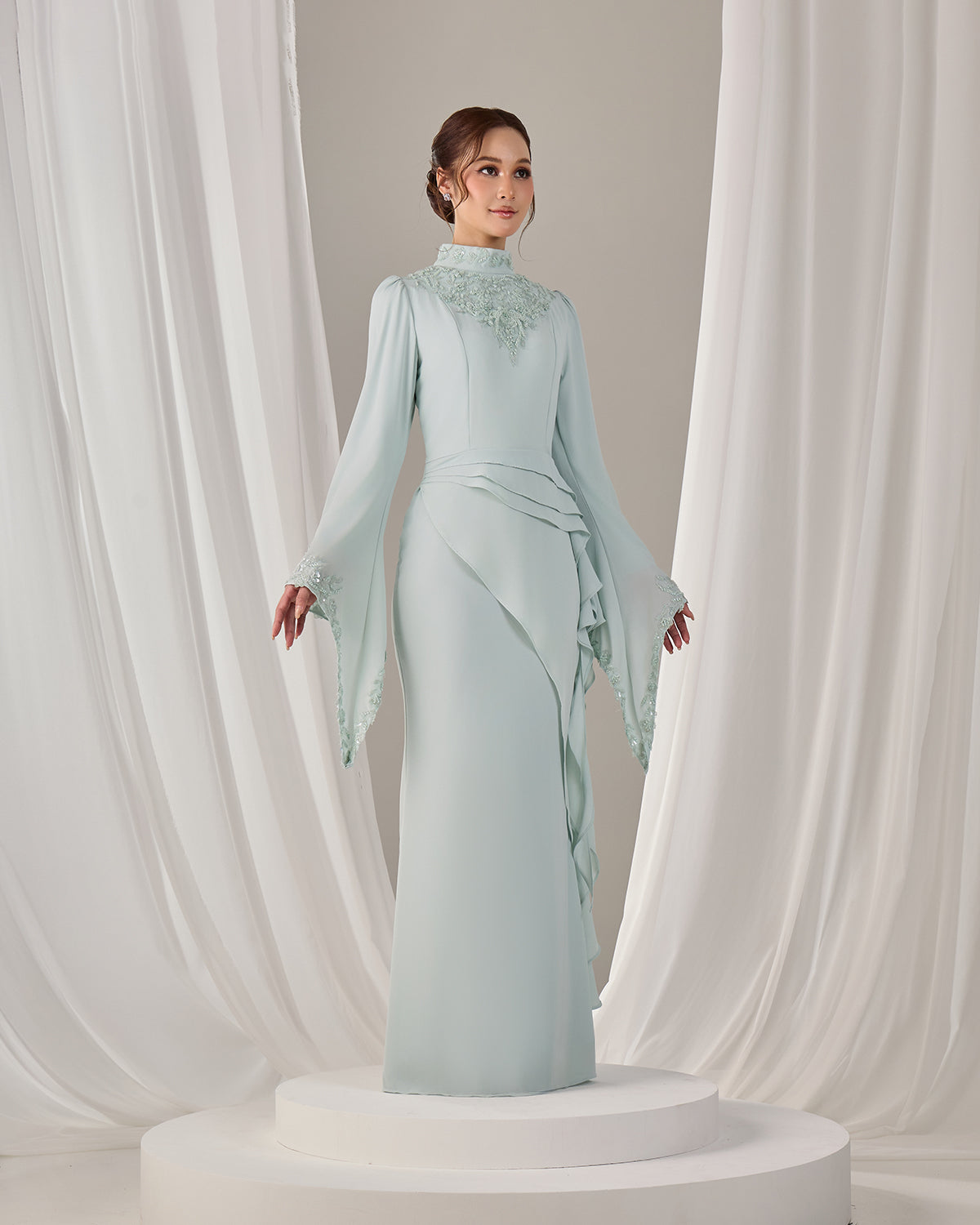 AVELIA DRESS (MINT GREEN)