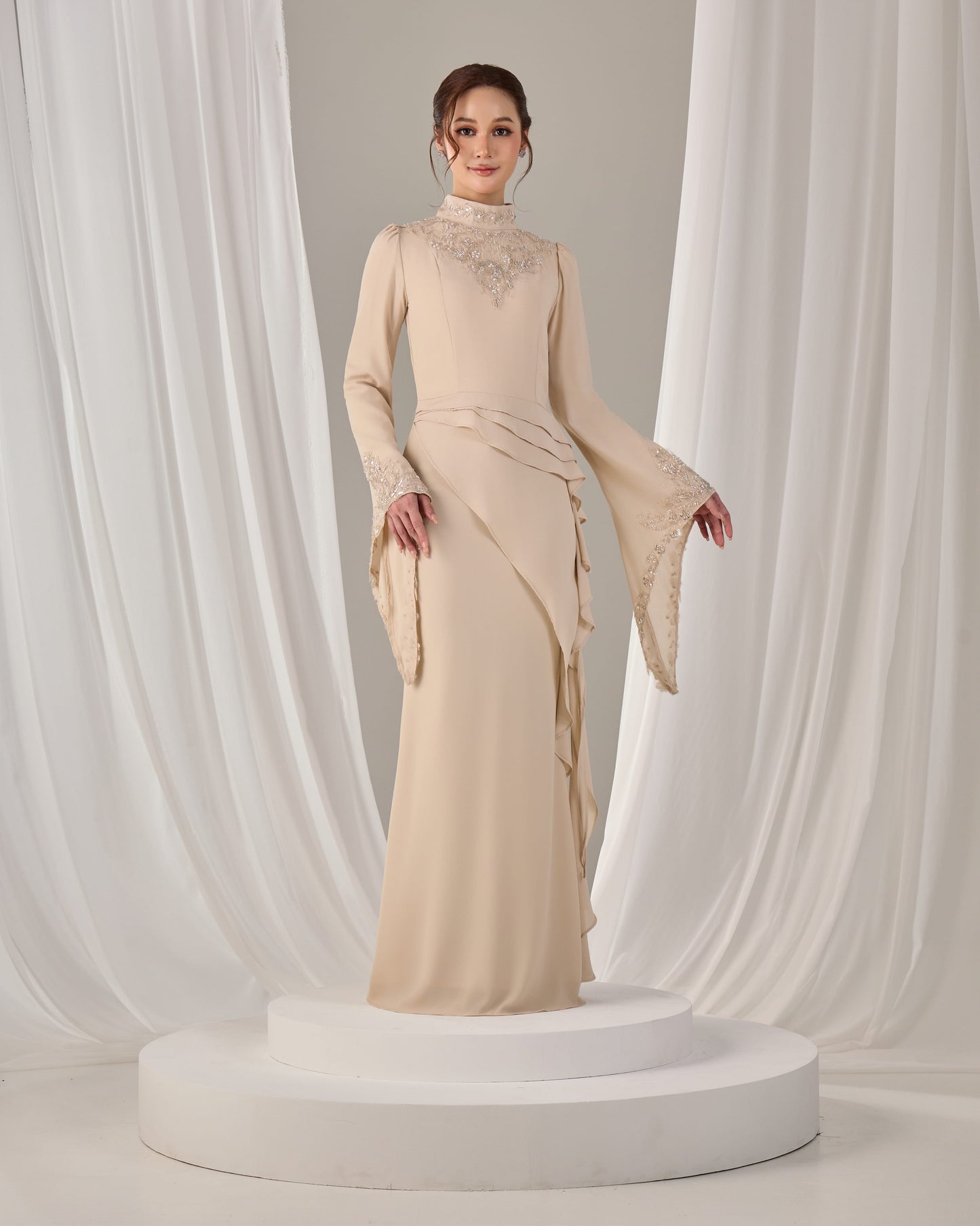 AVELIA DRESS (CHAMPAGNE)