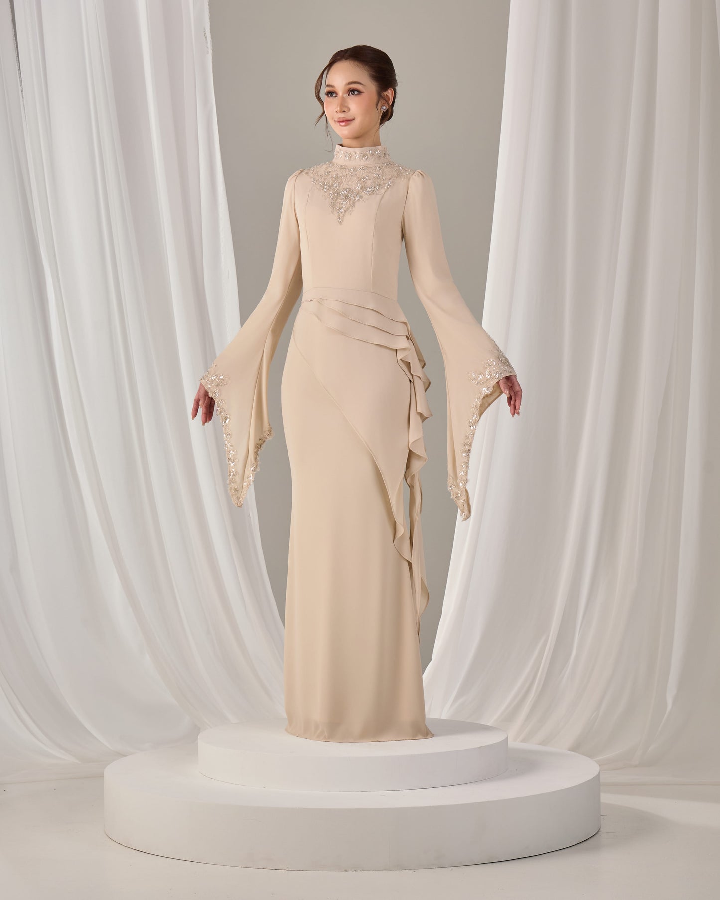 AVELIA DRESS (CHAMPAGNE)