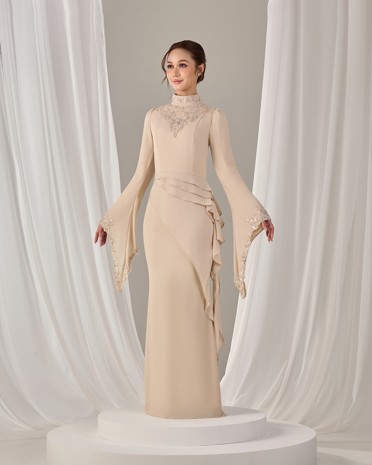 MINOR DEFECT AVELIA DRESS (CHAMPAGNE)