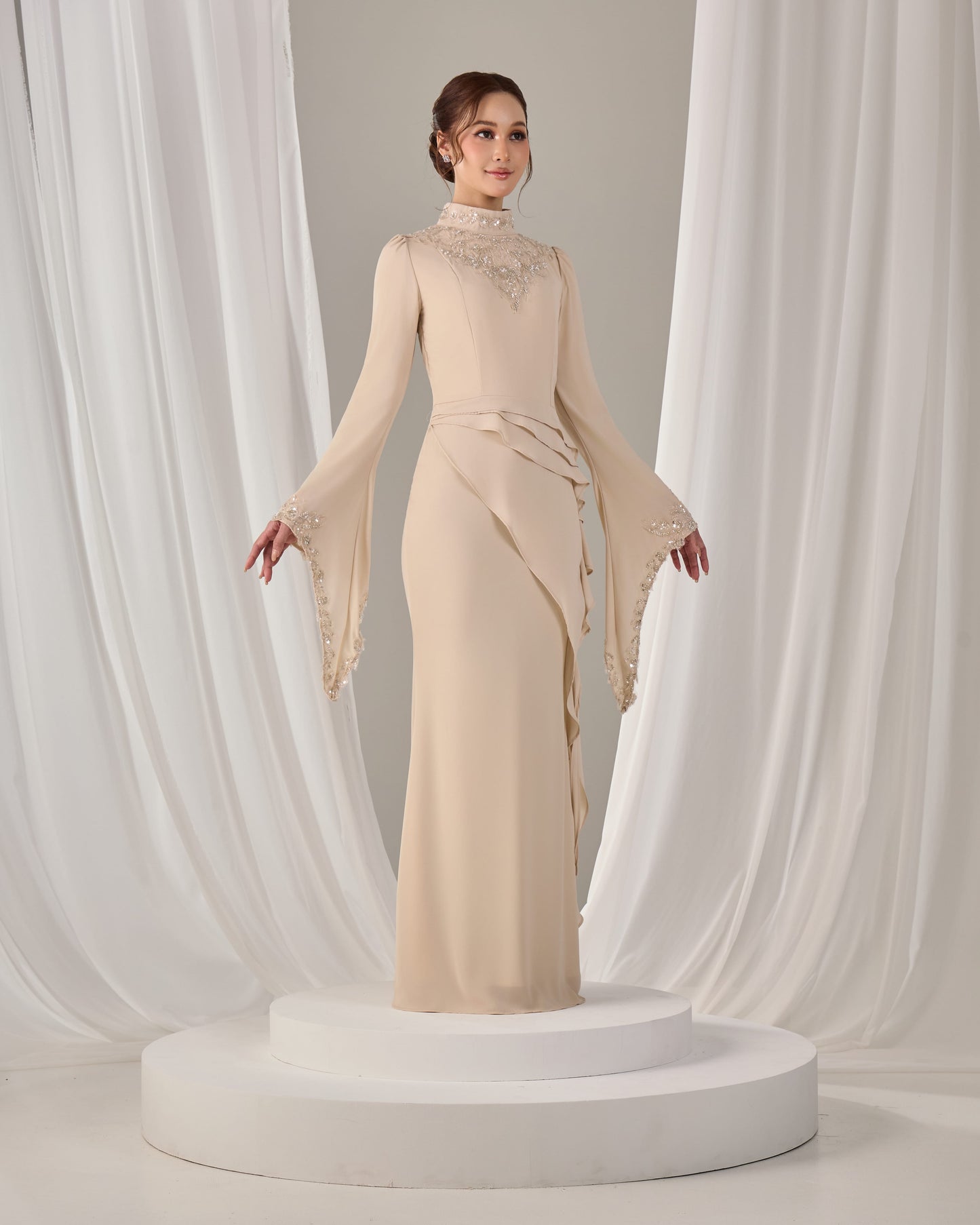 AVELIA DRESS (CHAMPAGNE)