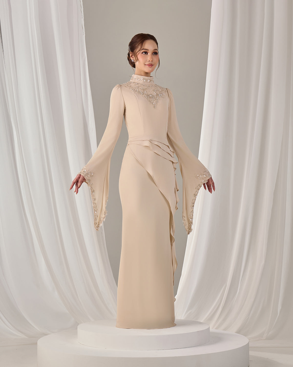 MINOR DEFECT AVELIA DRESS (CHAMPAGNE)
