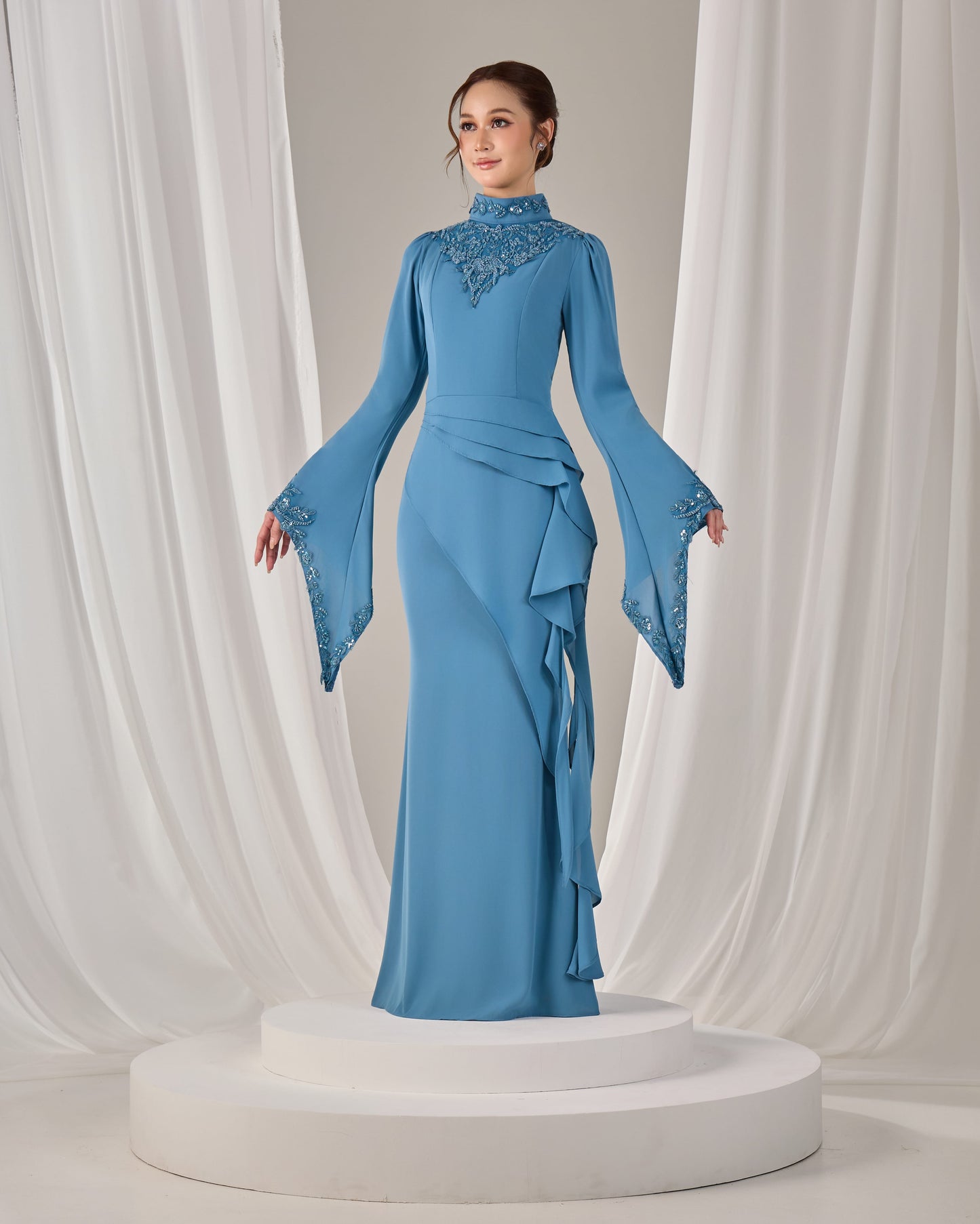 AVELIA DRESS (DIAMOND BLUE)