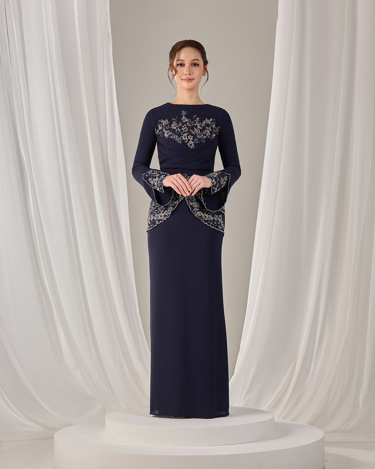 MINOR DEFECT NELLY DRESS (NAVY BLUE)