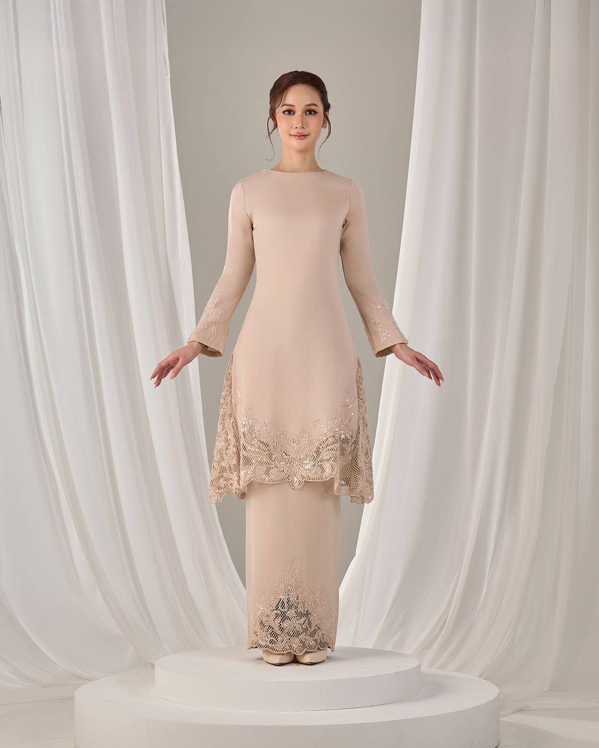 MINOR DEFECT SURI BRIDE KURUNG (CHAMPAGNE)