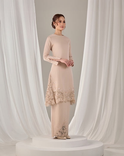MINOR DEFECT SURI BRIDE KURUNG (CHAMPAGNE)