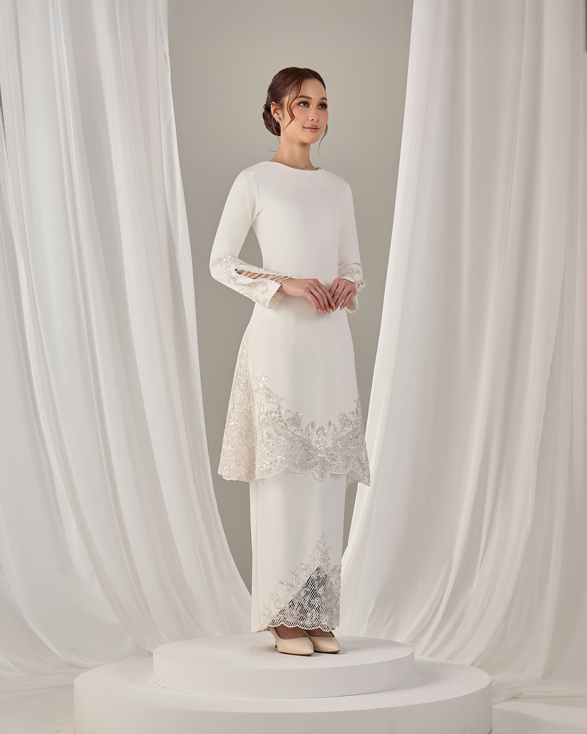 MINOR DEFECT SURI BRIDE KURUNG (OFF WHITE)