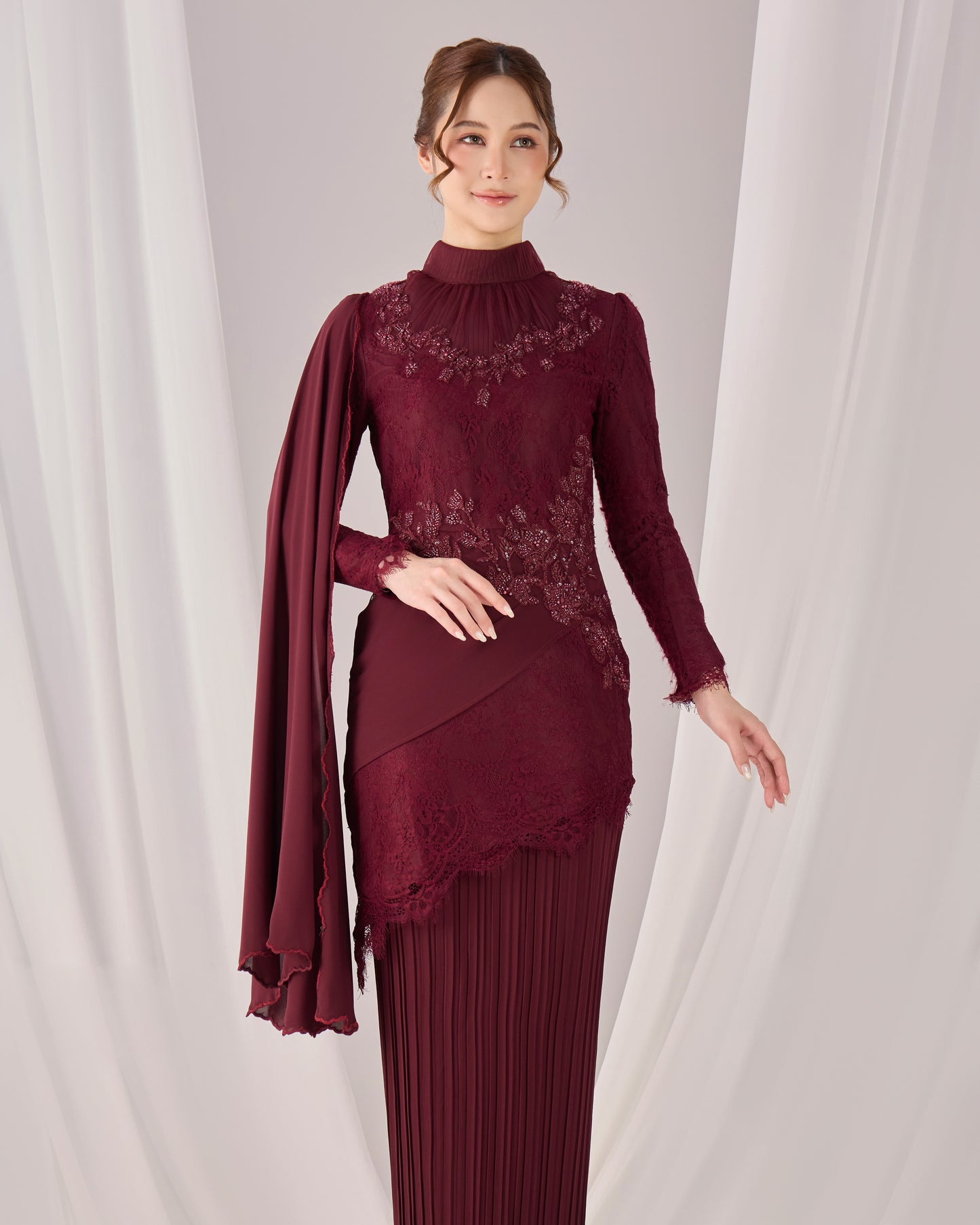 AYSEL KURUNG (BURGUNDY)