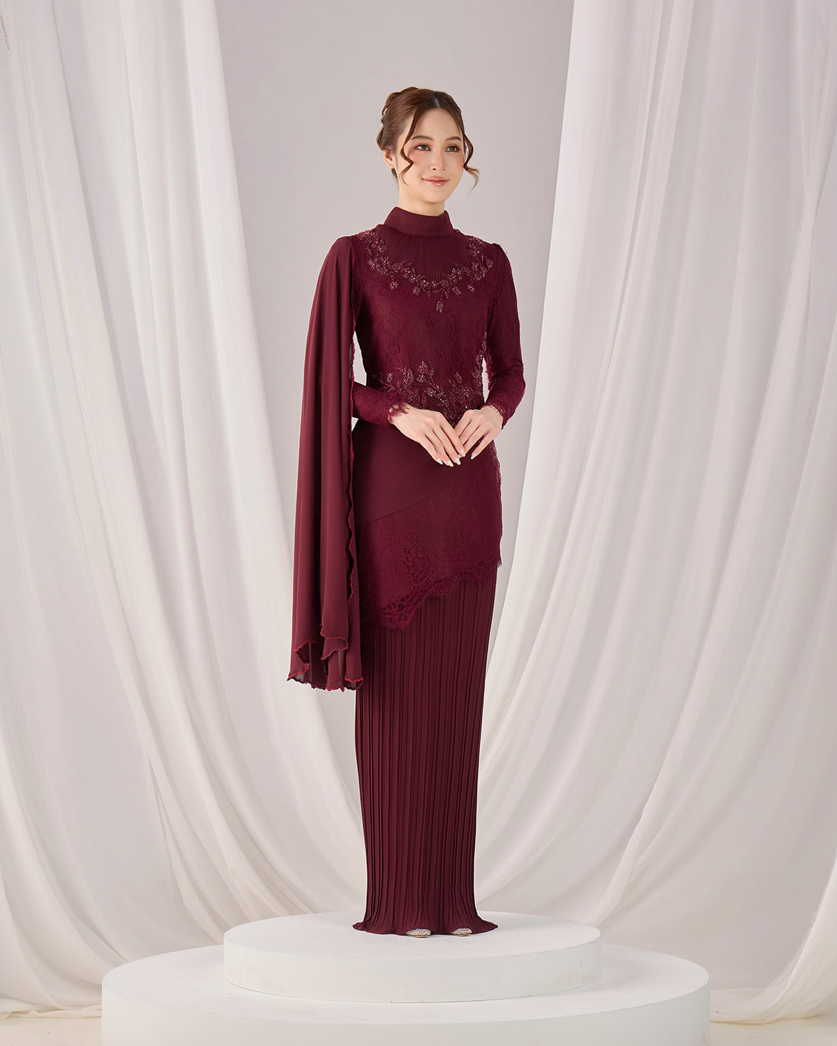 AYSEL KURUNG (BURGUNDY)