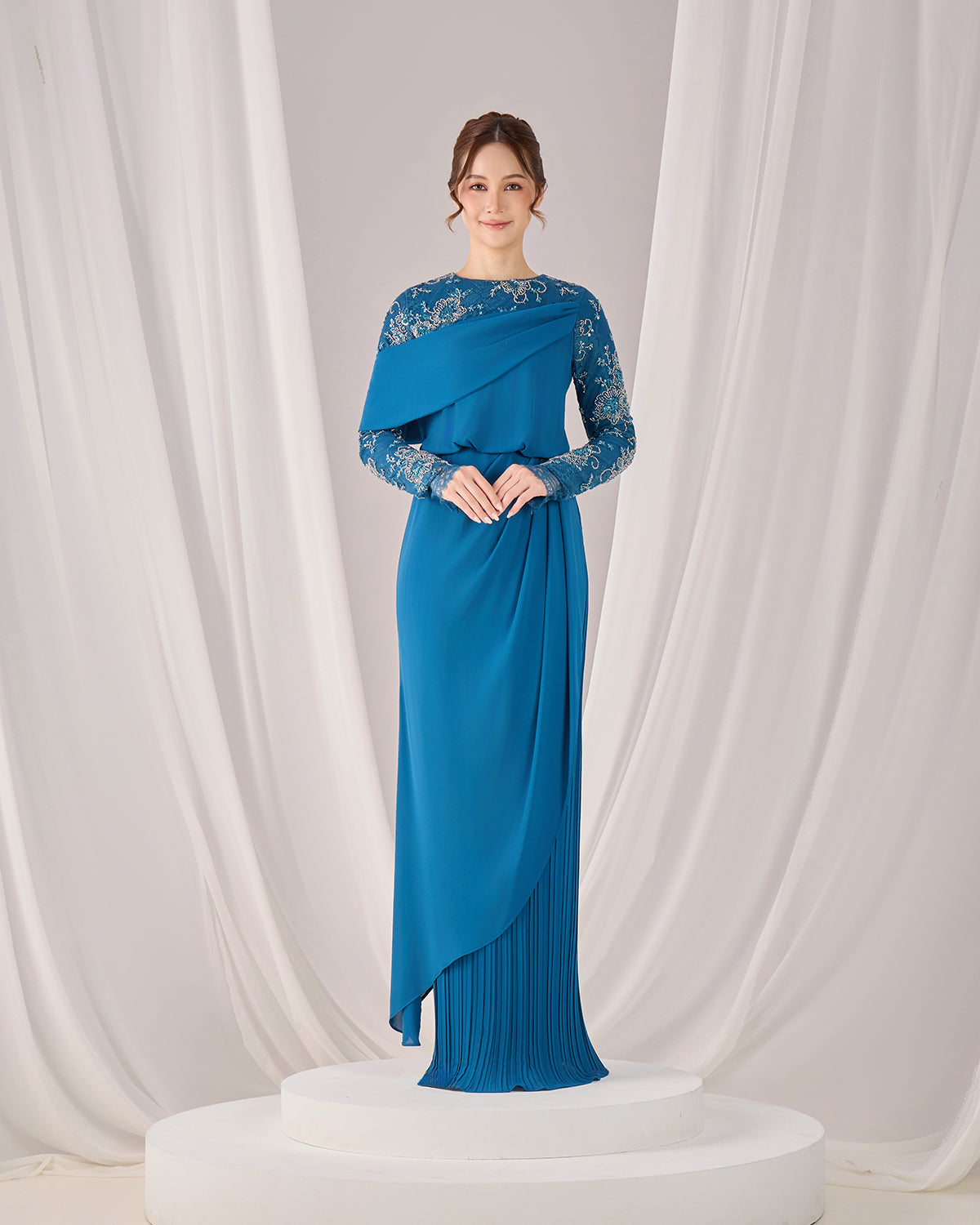 MINOR DEFECT EMERY DRESS (TEAL BLUE)
