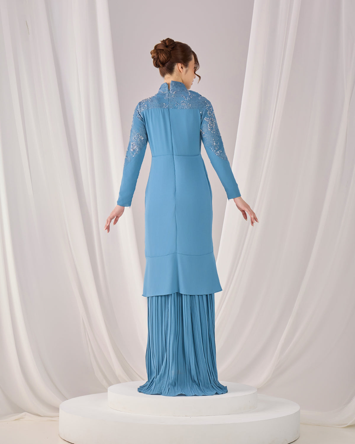 MINOR DEFECT RAELYN DRESS (DIAMOND TEAL BLUE)