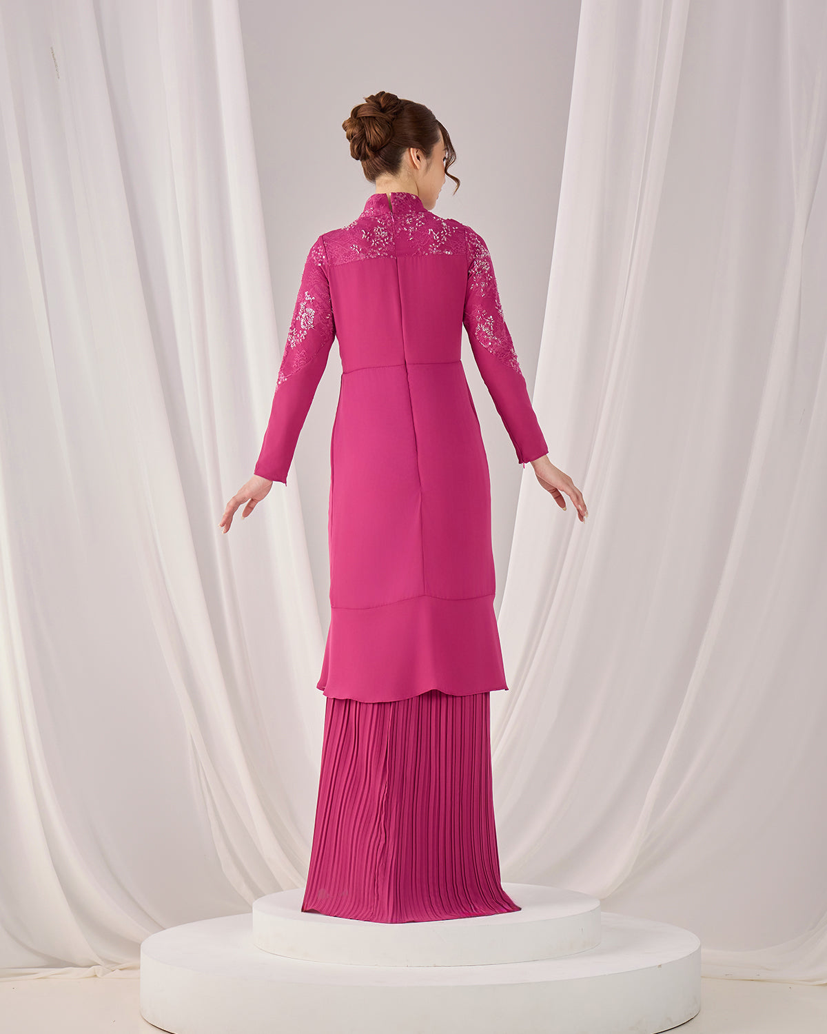 RAELYN DRESS (DARK FUCHSIA)