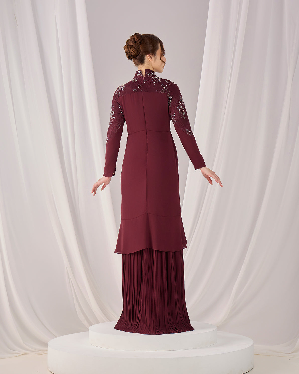 RAELYN DRESS (BURGUNDY)