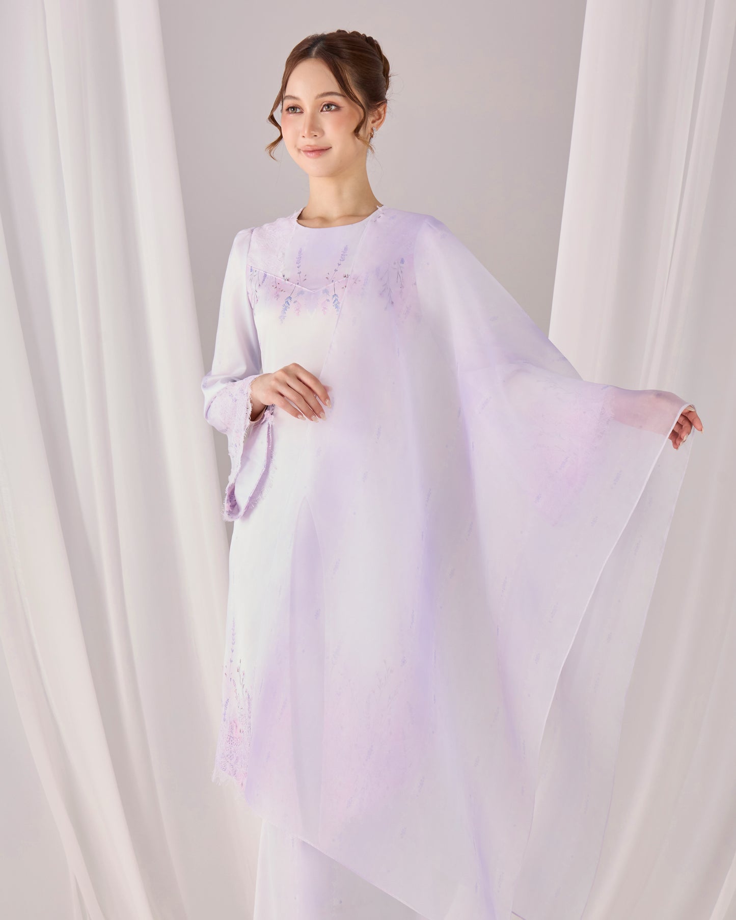 AUDREY KEBAYA (LILAC)