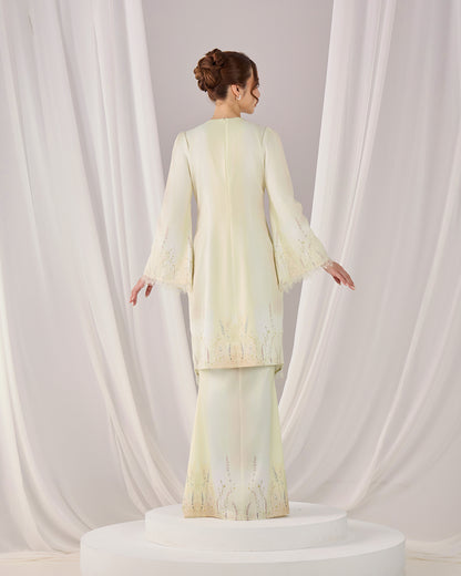AUDREY KEBAYA (LIGHT YELLOW)