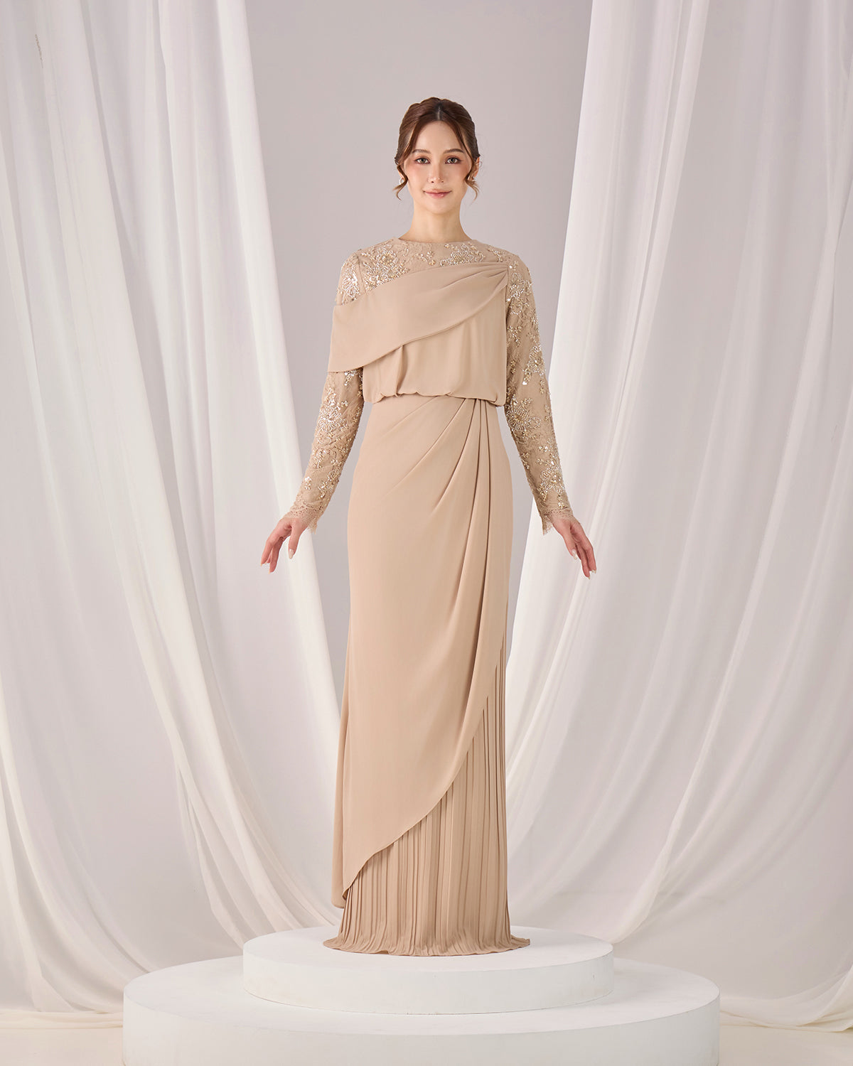EMERY DRESS (LATTE)
