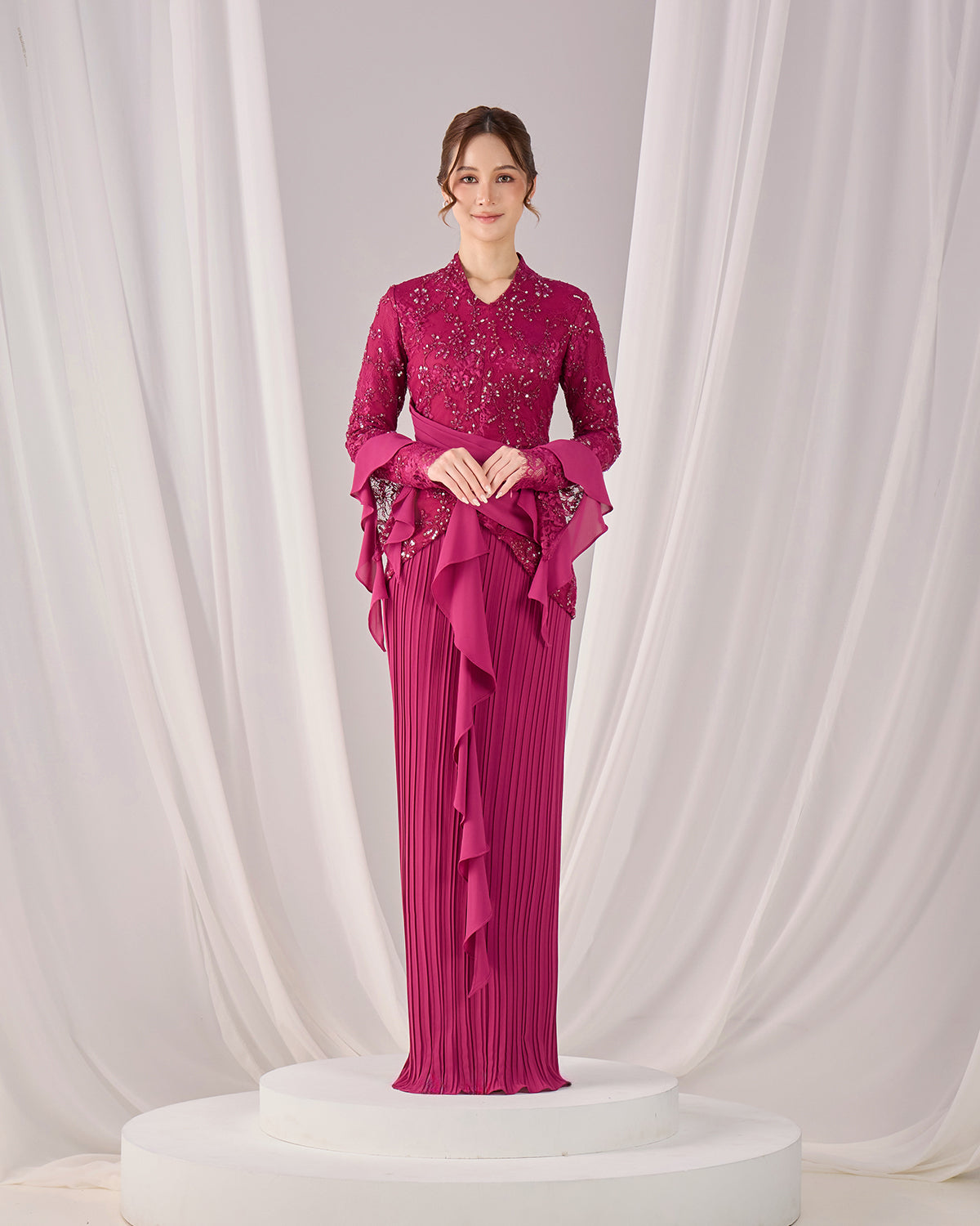MINOR DEFECT CAYLYN KURUNG (DARK FUCHSIA)