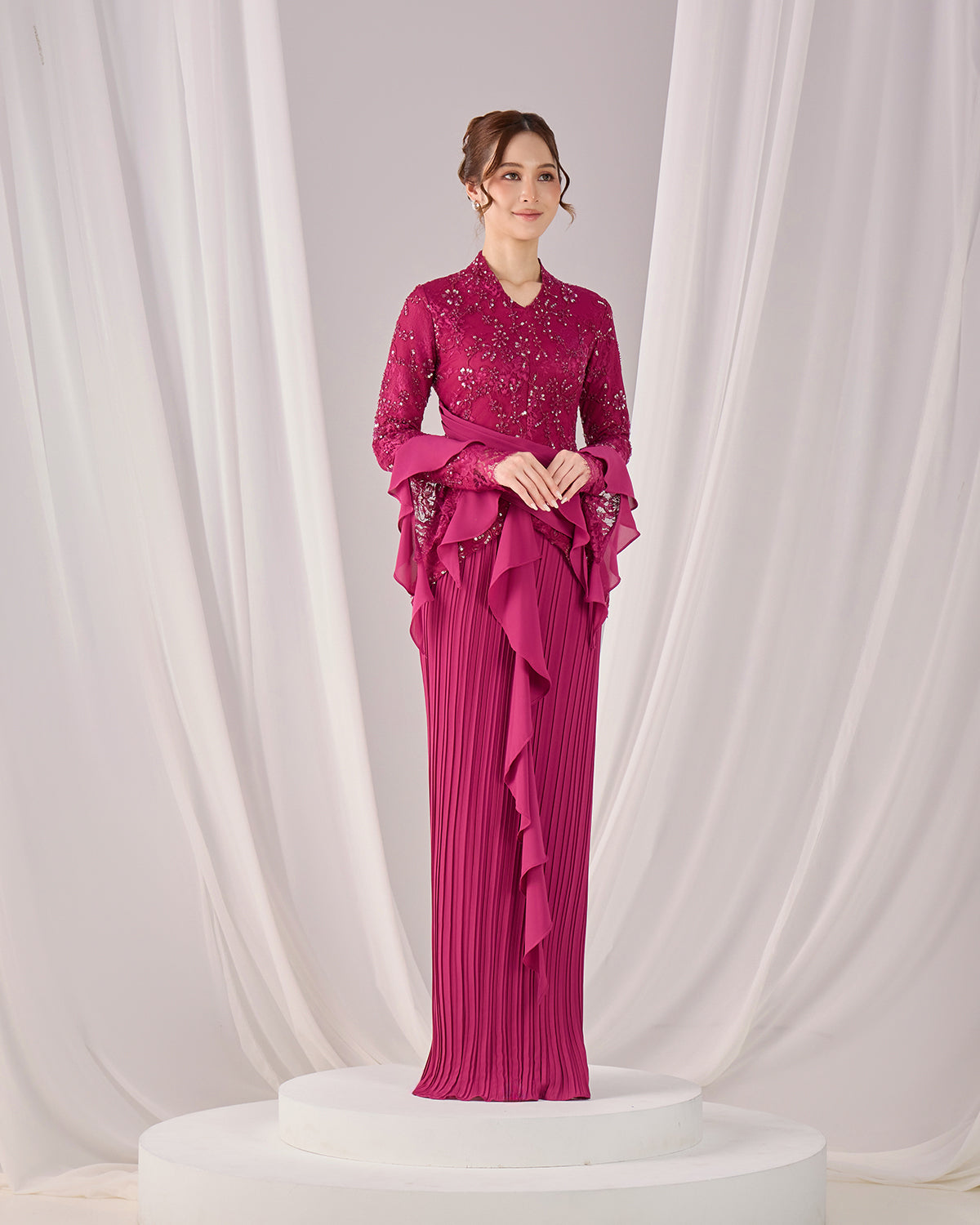 MINOR DEFECT CAYLYN KURUNG (DARK FUCHSIA)