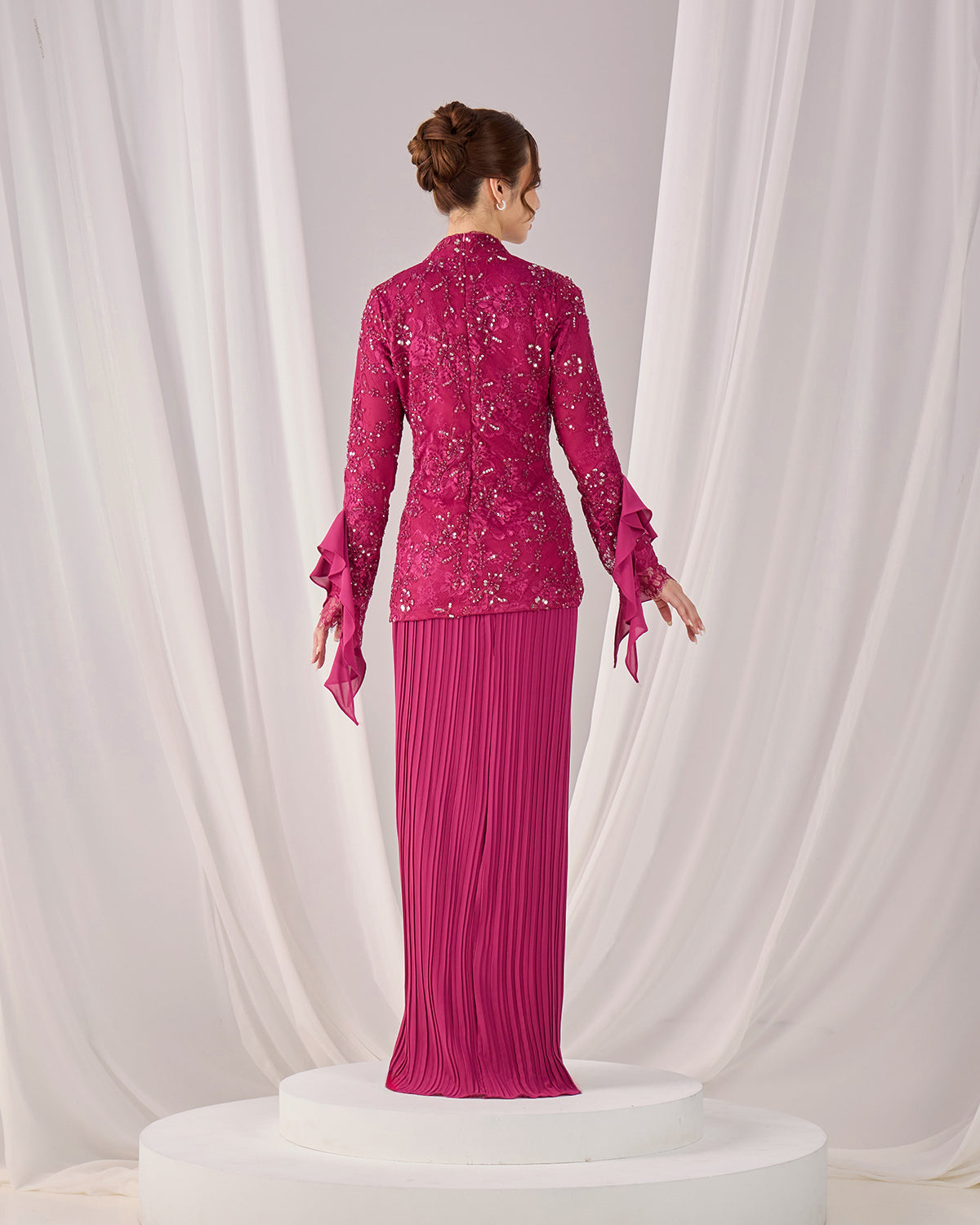 MINOR DEFECT CAYLYN KURUNG (DARK FUCHSIA)