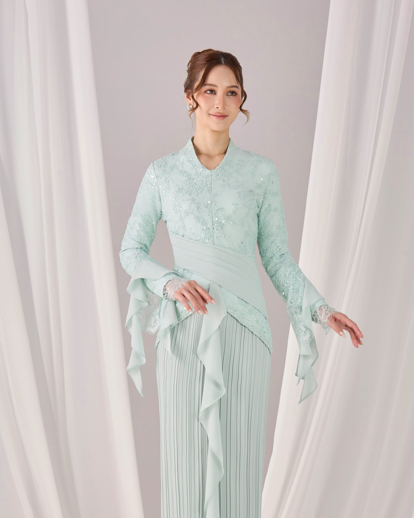 MINOR DEFECT CAYLYN KURUNG (MINT GREEN)