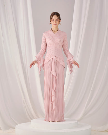 MINOR DEFECT CAYLYN KURUNG (PINK)