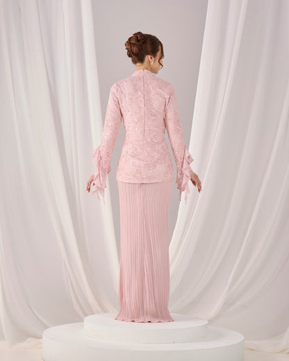 MINOR DEFECT CAYLYN KURUNG (PINK)