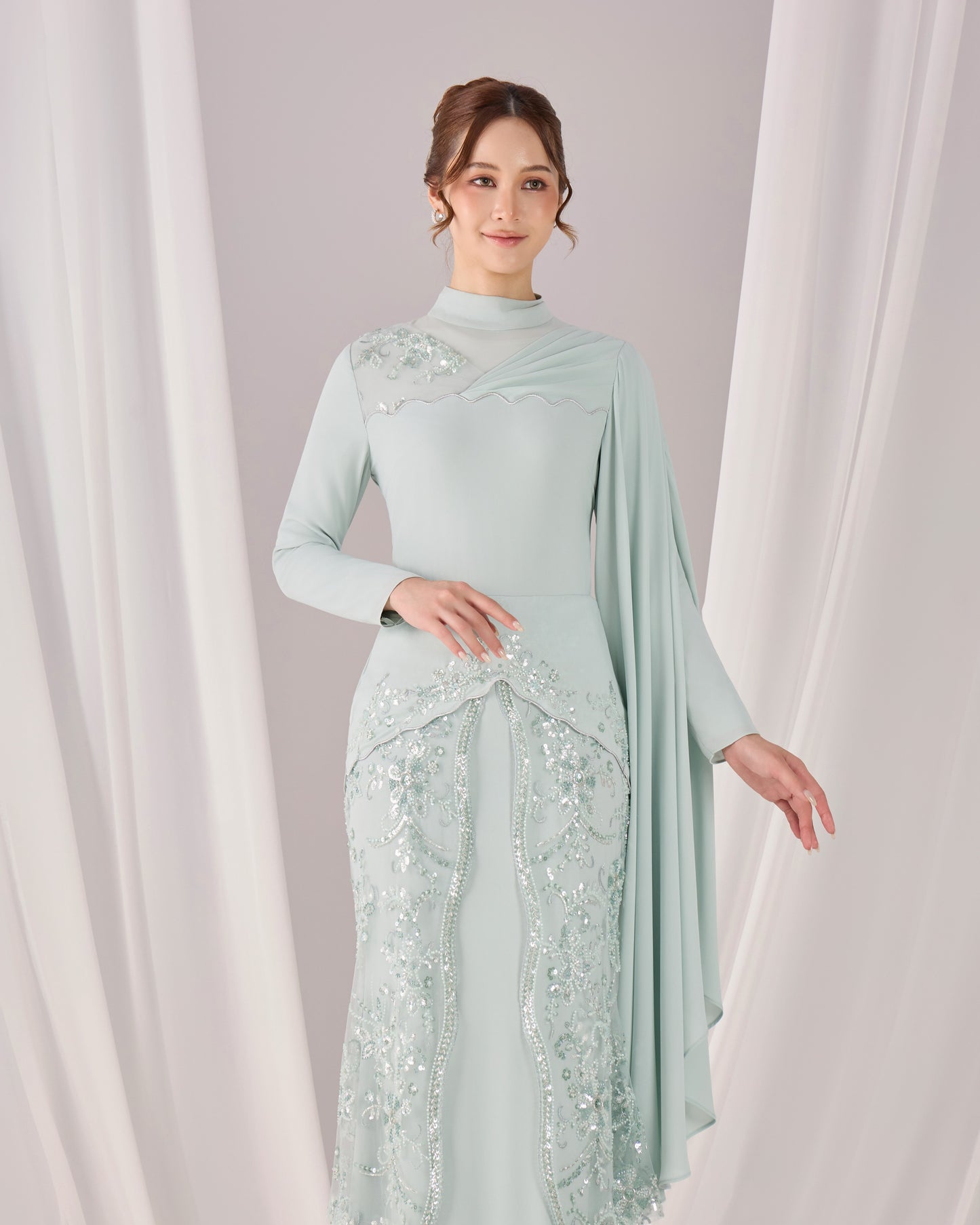 THEA DRESS (MINT GREEN)