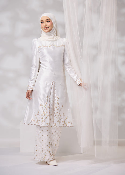 ALANNA KURUNG (OFF WHITE)