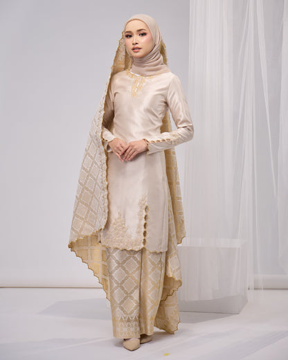 MAHSURI KURUNG (CHAMPAGNE)