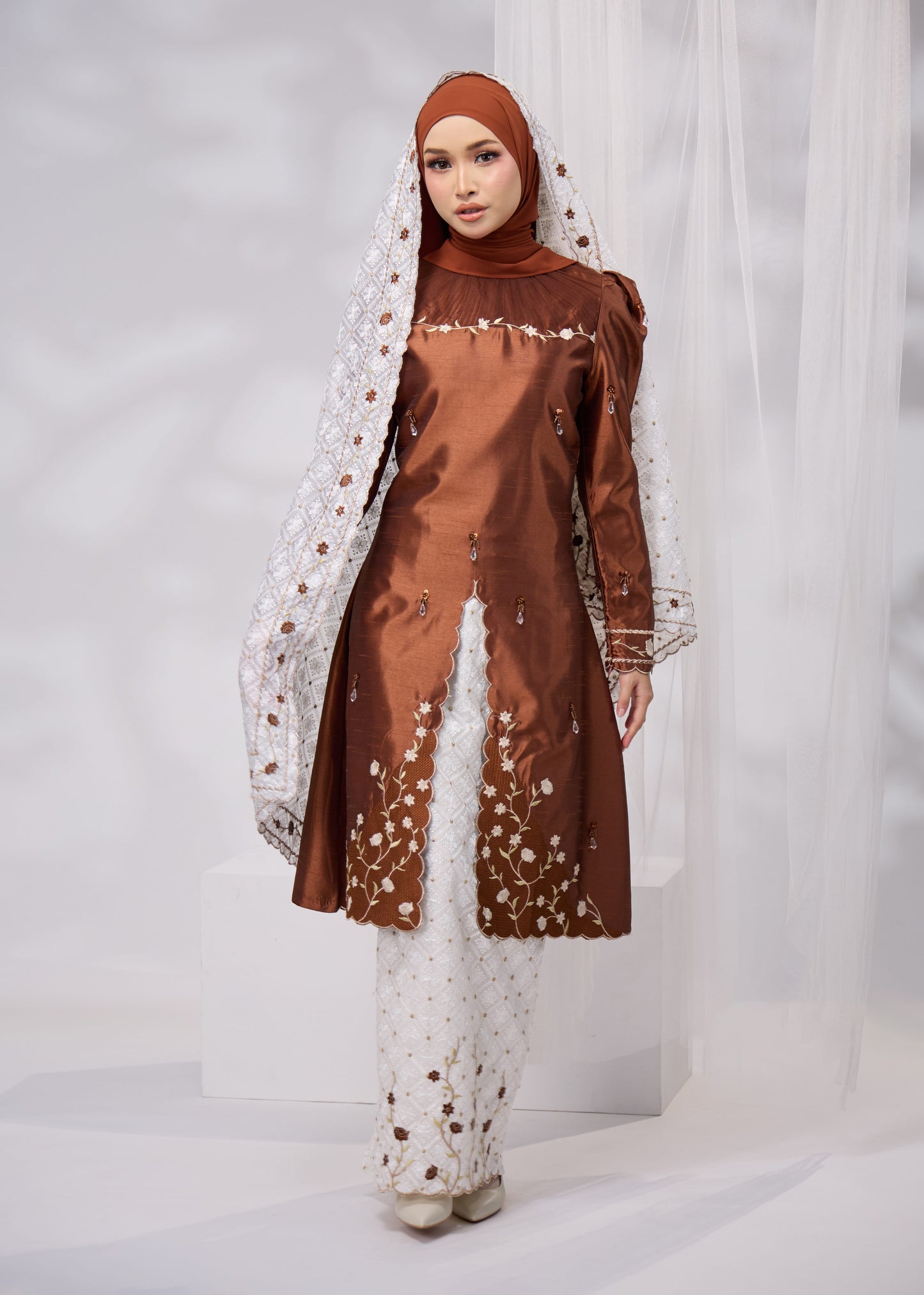 MINOR DEFECT ALANNA KURUNG (BROWN)