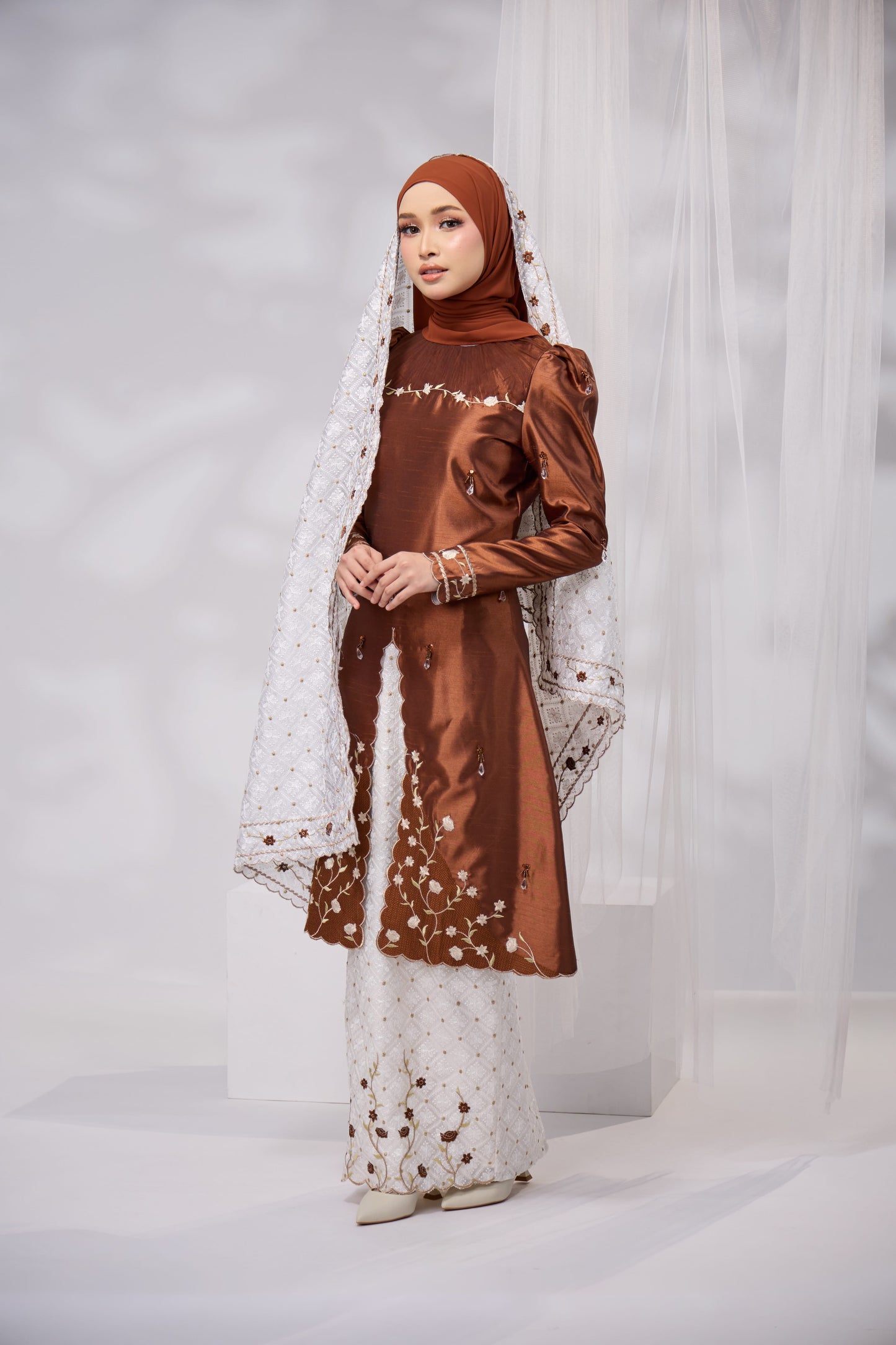 MINOR DEFECT ALANNA KURUNG (BROWN)