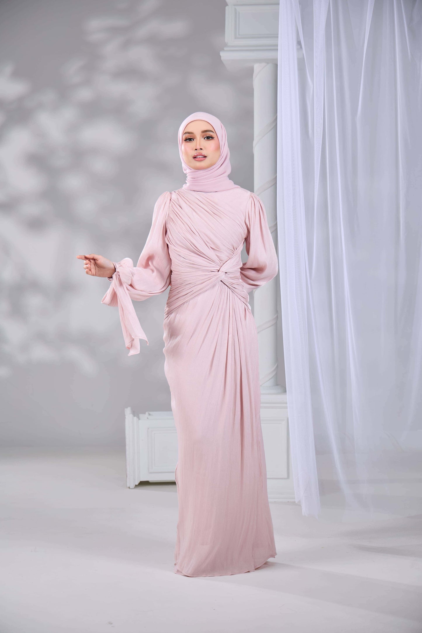 MAHRA DRESS (SOFT PINK)